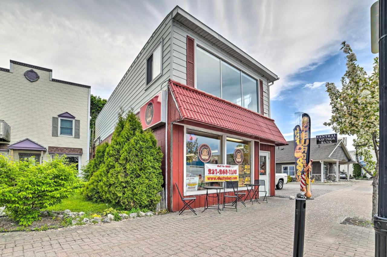 Walkable St Ignace Condo With Lake Huron Views 圣伊尼亚斯 外观 照片