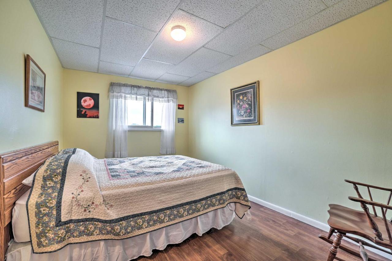 Walkable St Ignace Condo With Lake Huron Views 圣伊尼亚斯 外观 照片